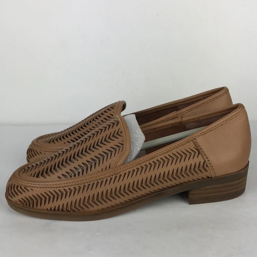 NEW Lucky Brand Camdyn Minimalist Leather Loafer Flats 5